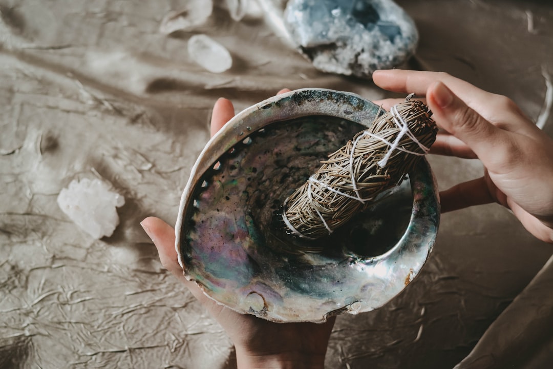 Photo Self-healing material